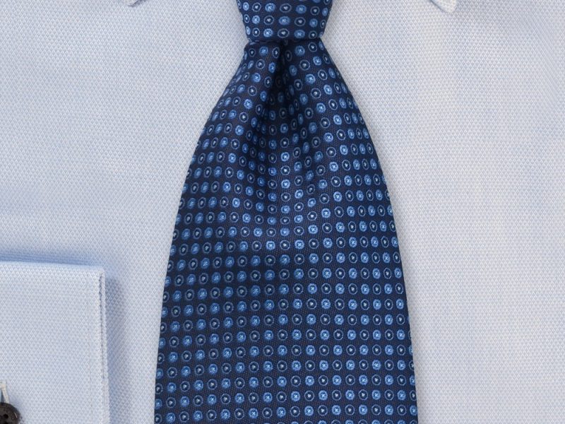 Modern Polka Dotted Tie in Blues